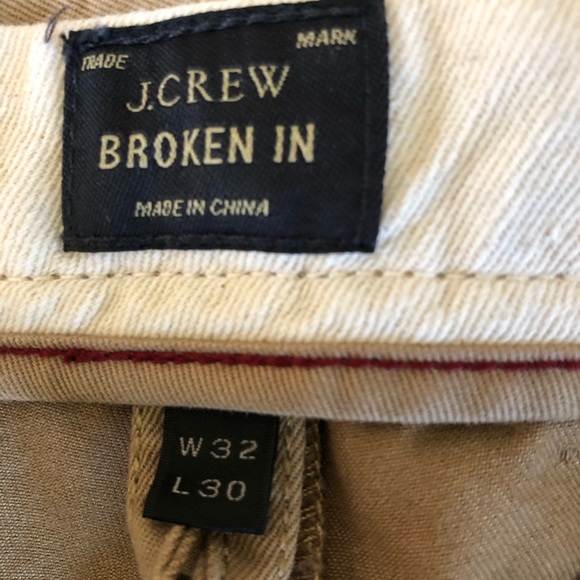 Men’s J. Crew “Broken In” Khaki Pants - Picture 4 of 5
